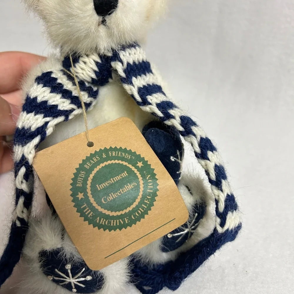 Collectable Boyds Bears & Friends  Small White‎ Polar Bear Scarf Mittens